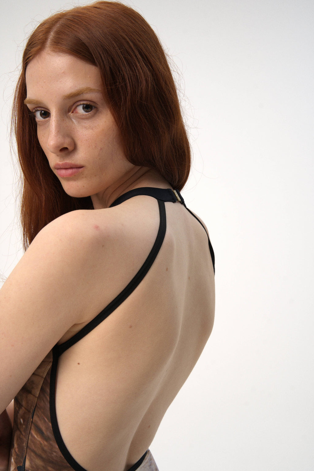 Caligo - Halter